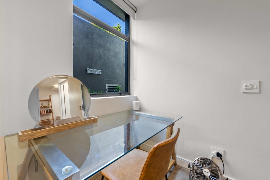 2 Bedroom Property for Sale in Green Point Western Cape